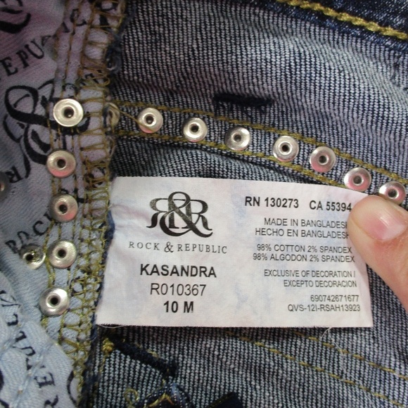 ROCK & REPUBLIC Kasandra Boot Cut Jeans Size 10M          #6 - Picture 6 of 8